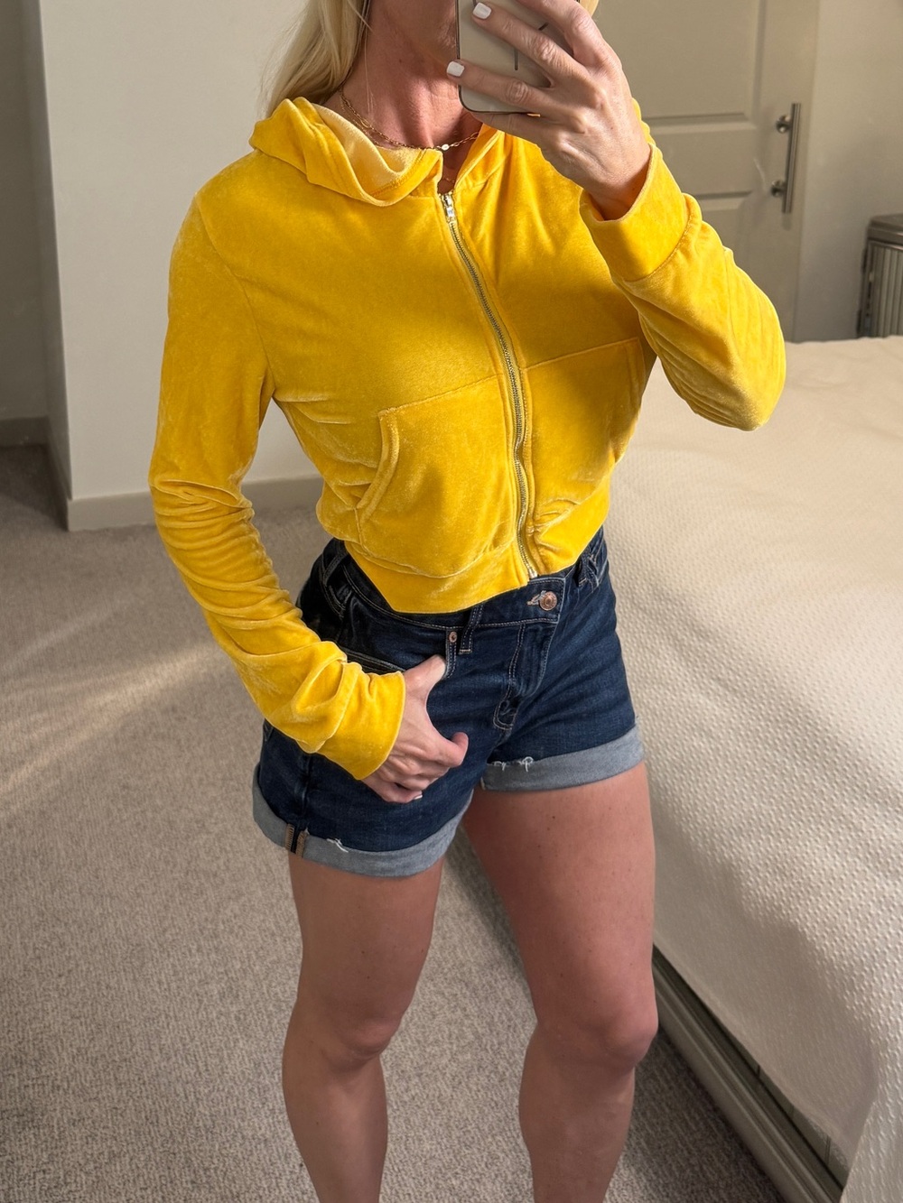 Yellow Velour type Zip-Up Cropped Hoodie Large